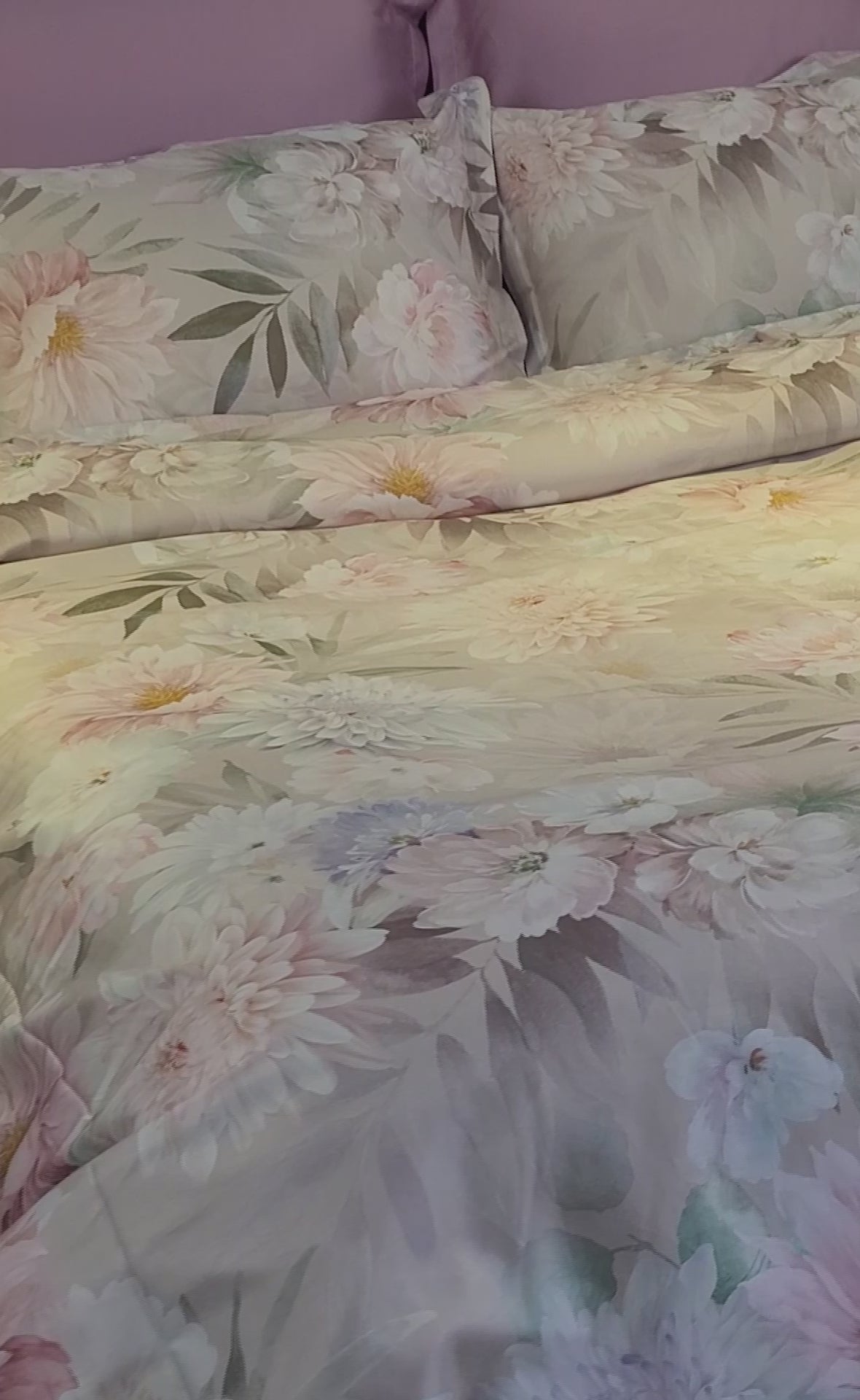 Завантажити відео: Комплект постільної білизни Issimo Digital Satin 200х220 см Poliere