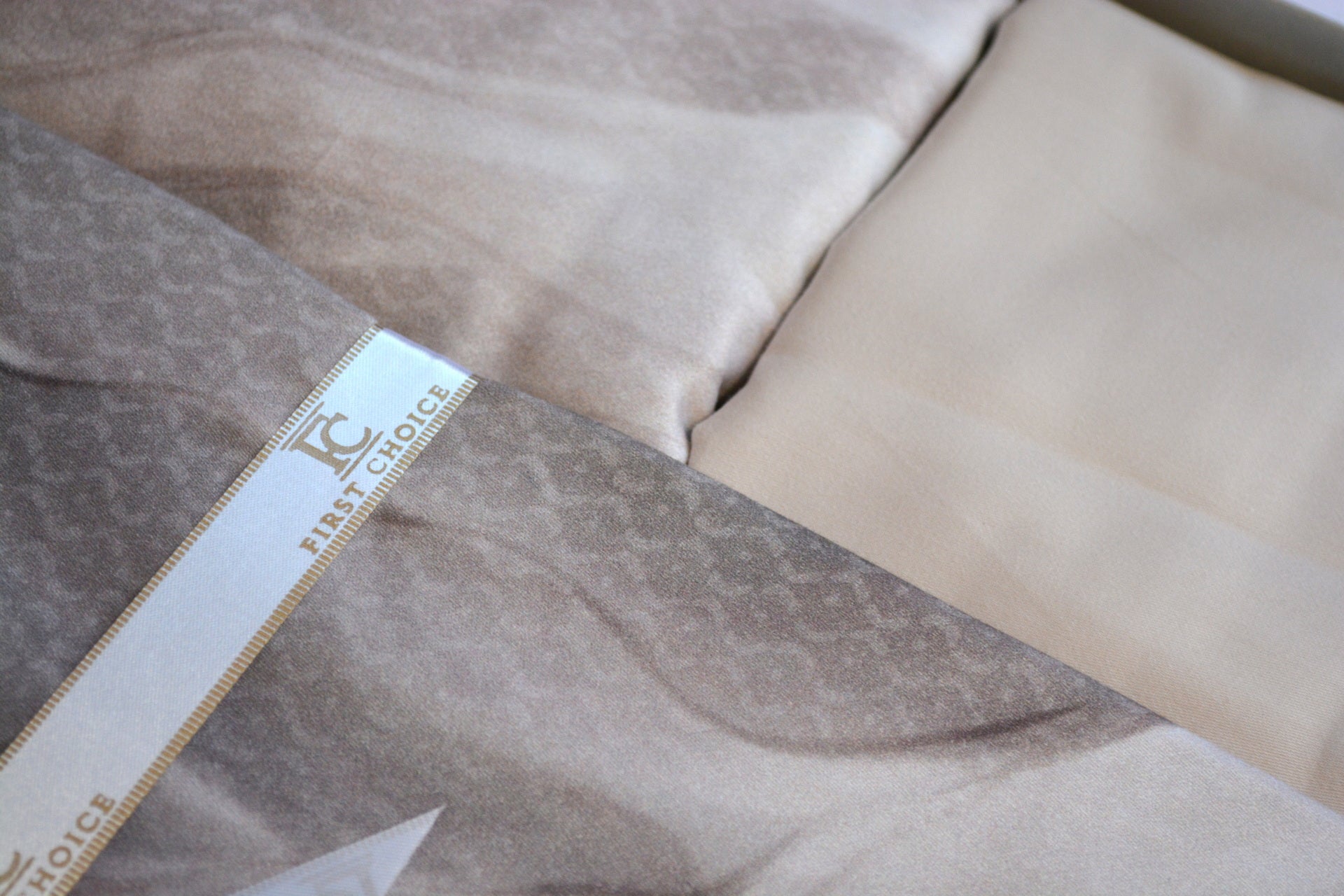 Постільна білизна First Choice Cotton Satin 200х220 Ruska Beige