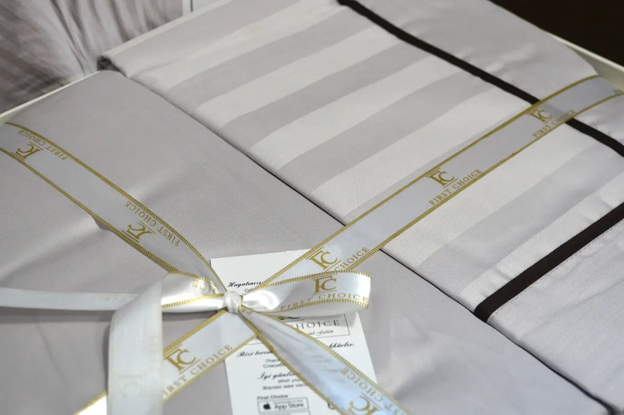 Комплект постільної білизни First Choice Deluxe Satin 200х220 Nove Line Sand
