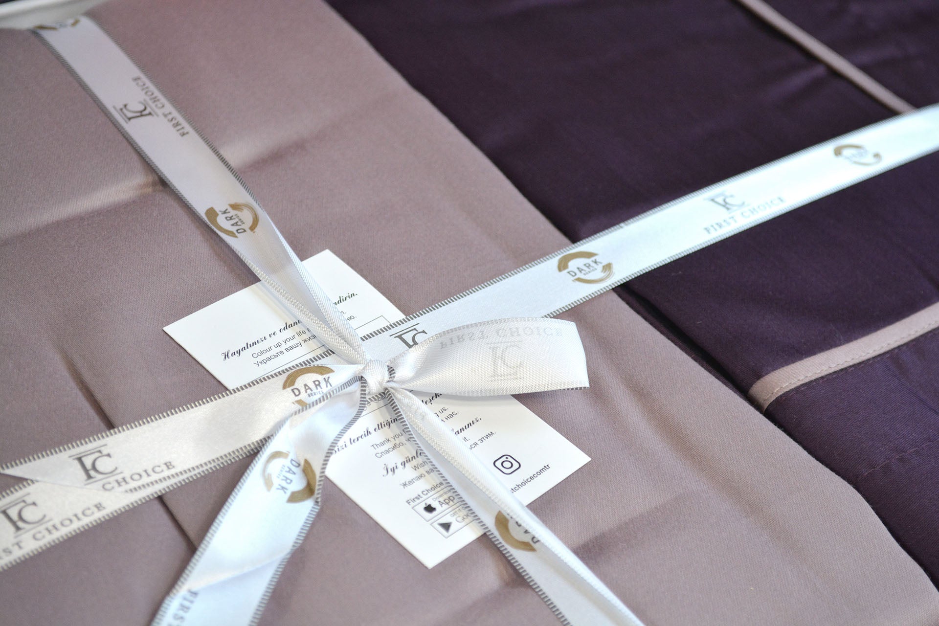 Комплект постільної білизни First Choice Deluxe Satin DARK 200х220 Serenity Purple Lilac