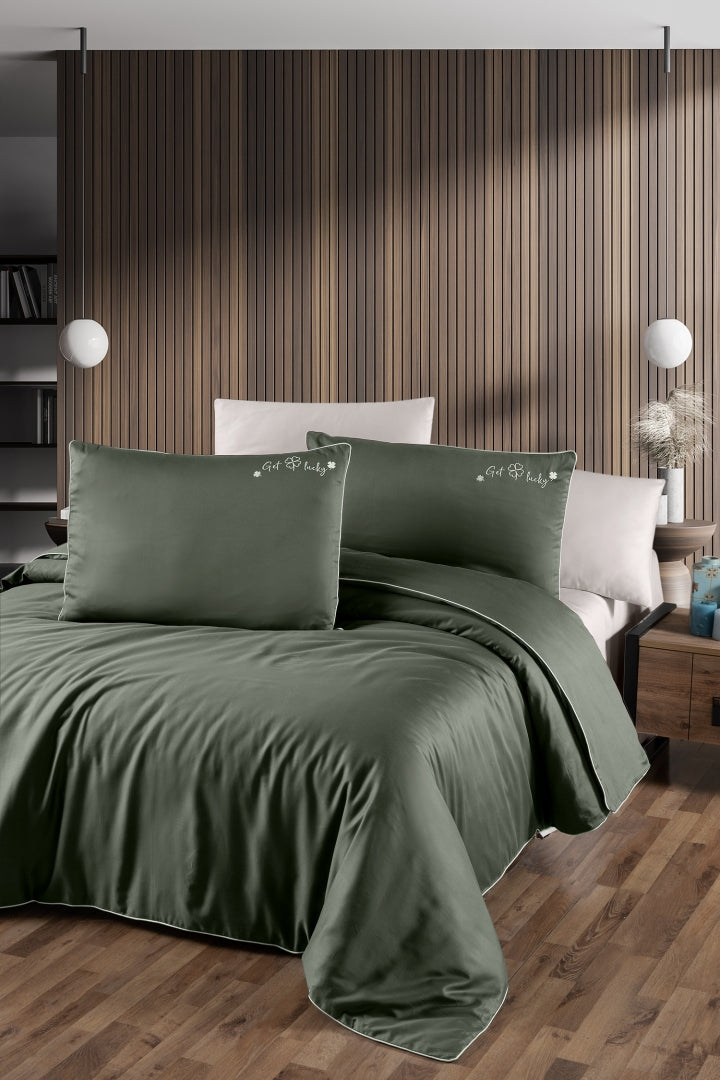 Постільна білизна First Choice Deluxe Satin DARK 200 х 220 см Timeless Dark Green