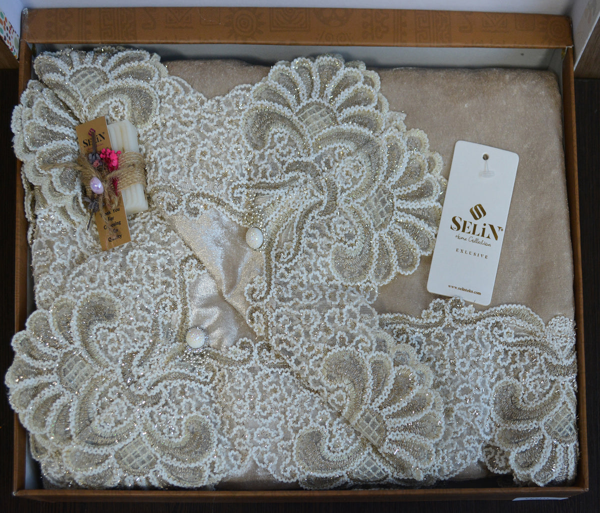 Велюрова скатертина Selin Yesim 160×350 см Бежева